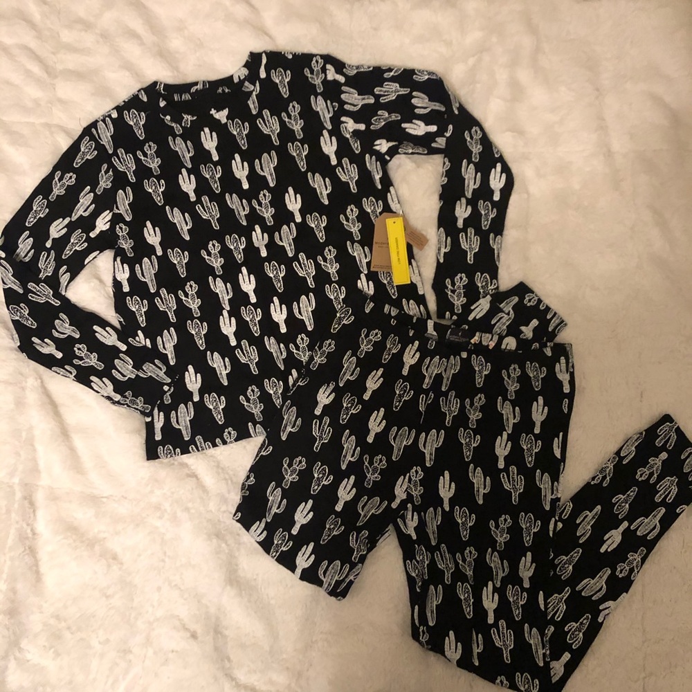 Pajama set- BNWT